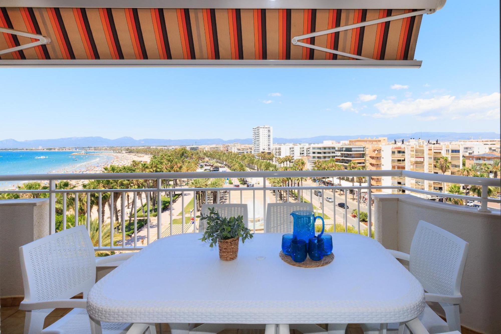 Uhc Santillana Family Complex Salou Exterior photo